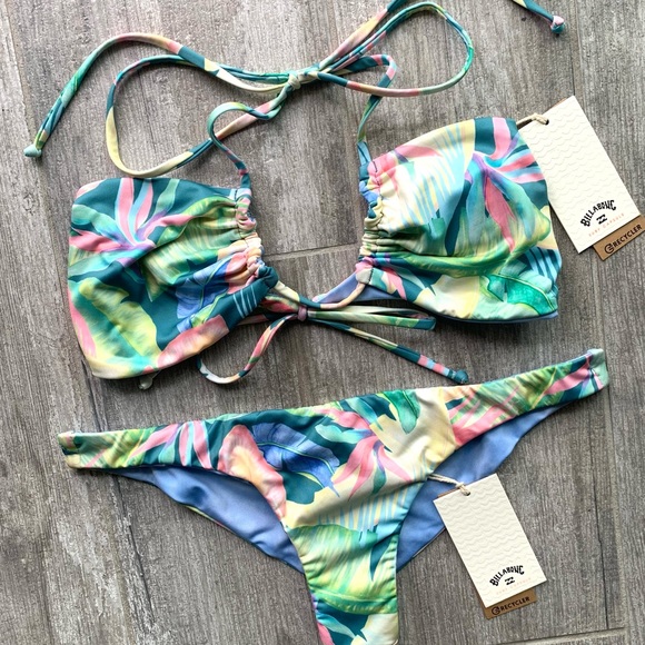 π₯π₯BILLABONG - RIDES AND TIDES REVERSIBLE BANDEAU TANGA BIKINI SETπ₯π₯ - Picture 2 of 10